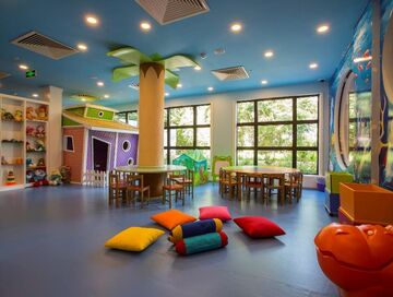Merit Crystal Cove Hotel & Casino
