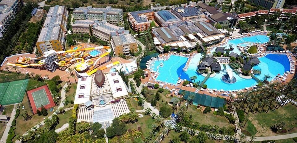 Pegasos World Hotel