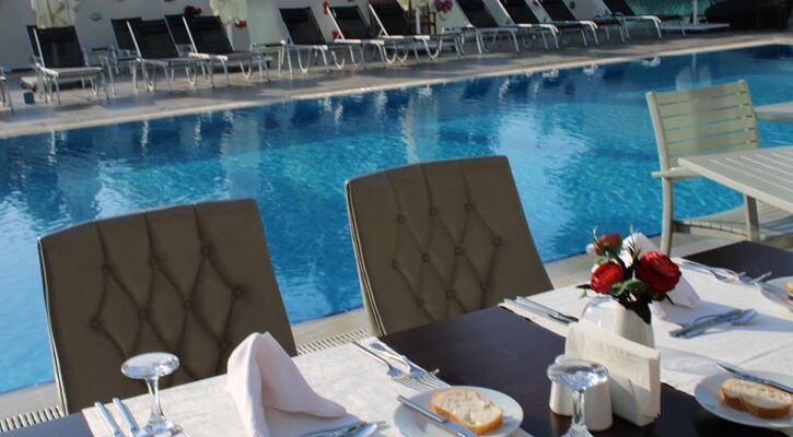 Lova Hotel & Spa Yalova