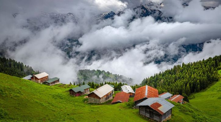 Uçaklı Karadeniz Yaylalar ve Batum Turu 3 Gece Otel Konaklamalı