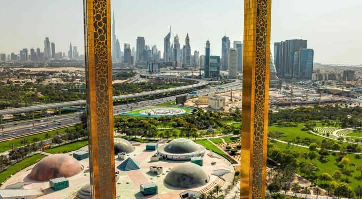 Prestij Dubai Signature - Megastar Tarkan Konseri Turu FlyDubai Hava Yolları ile 3 Gece 4 Gün